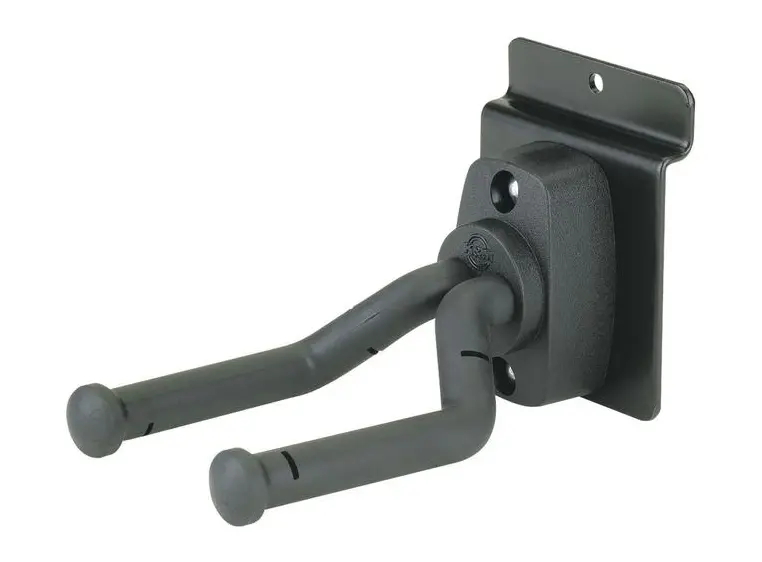 K&M 44160 Produktholder gitar, sort for butikkinnredning/rillepanel 